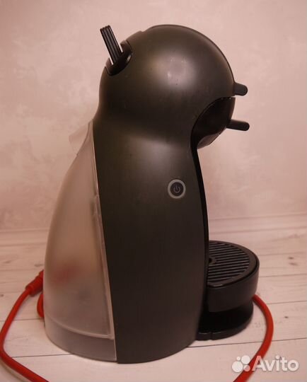 Кофеварка капсульная Krups KP100B10 Dolce Gusto