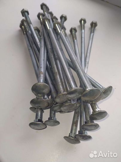 Болты мебельные