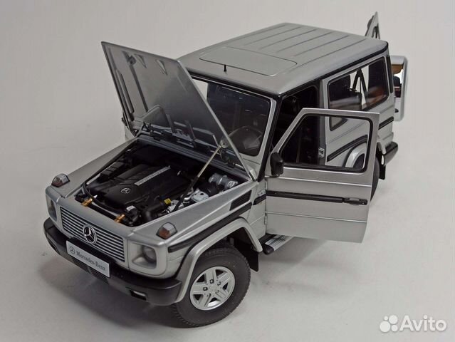 Mercedes G500 1998 Autoart 1:18