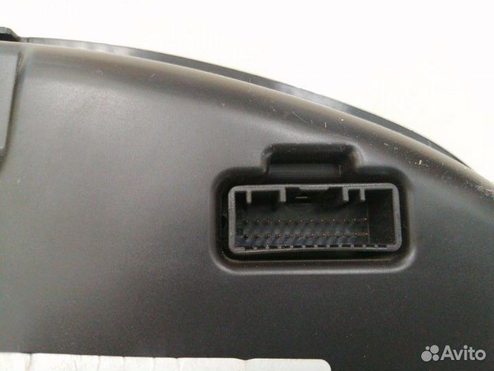 Панель приборов Renault Fluence седан K4MW839 2011