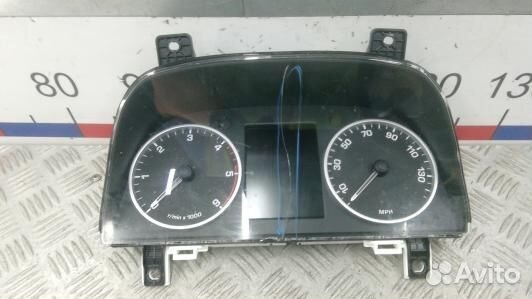 Щиток приборов land rover discovery 4 (PEA01IT01)