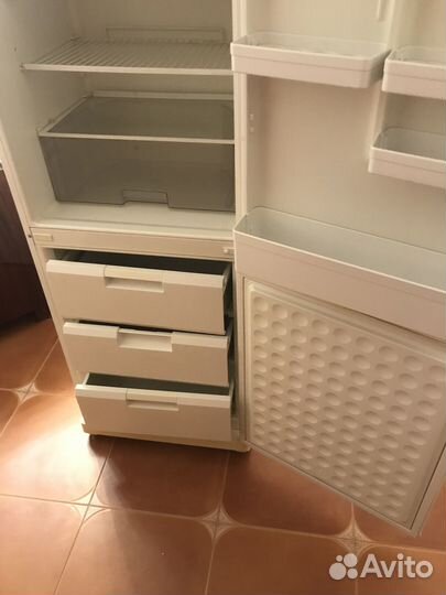 Немецкий холодильник Siemens
