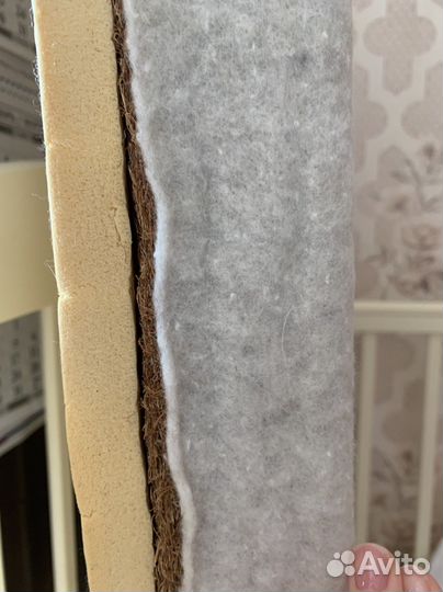 Детская кровать с горизонтальным маятником