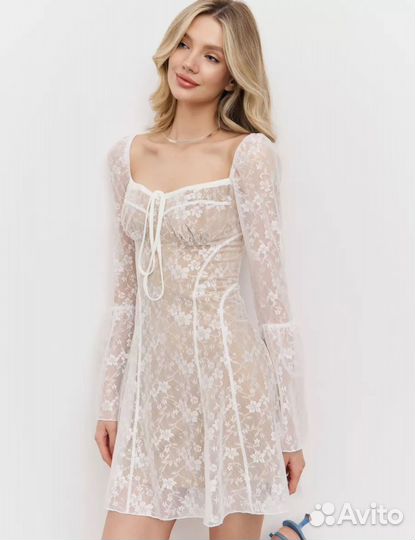 Кружевное платье мини