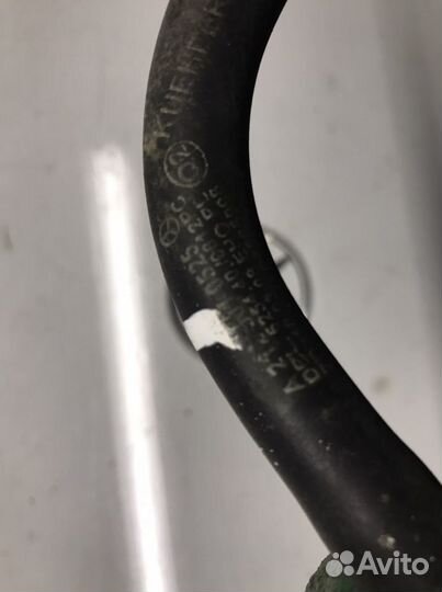 Трубка расширительного бачка Мерседес w212 M276