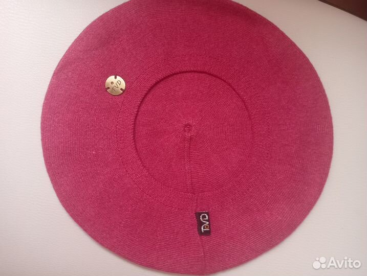 Берет женский новый