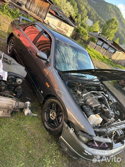 Nissan Skyline ER33 МКПП в разбор