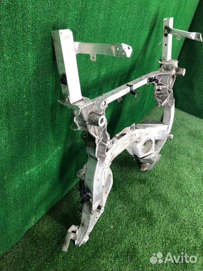 Подрамник передний Bmw 5 F10 N52B25 2011