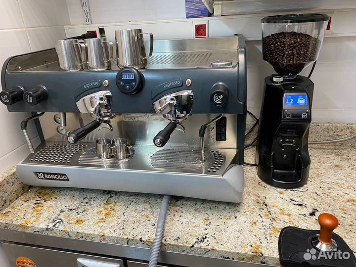 Аренда кофемашины Nuova Simonelli