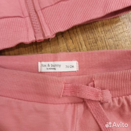 Костюмчик для девочки 74 размер