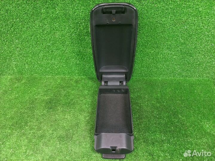 Подлокотник Mazda Mazda6 Mps GG L3KG 2006