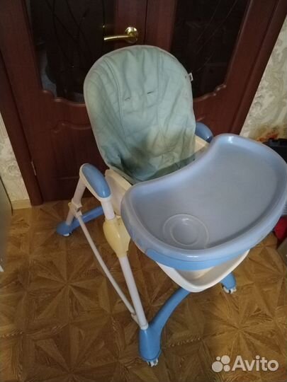 Стульчик для кормления