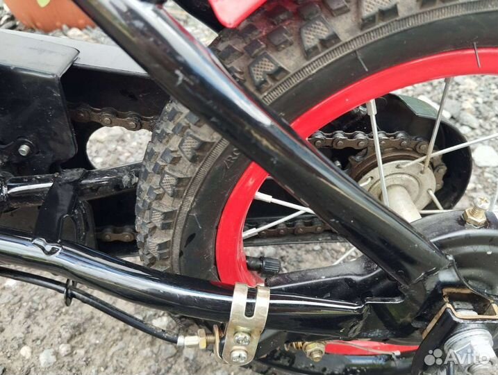 Велосипед 12 дюймов