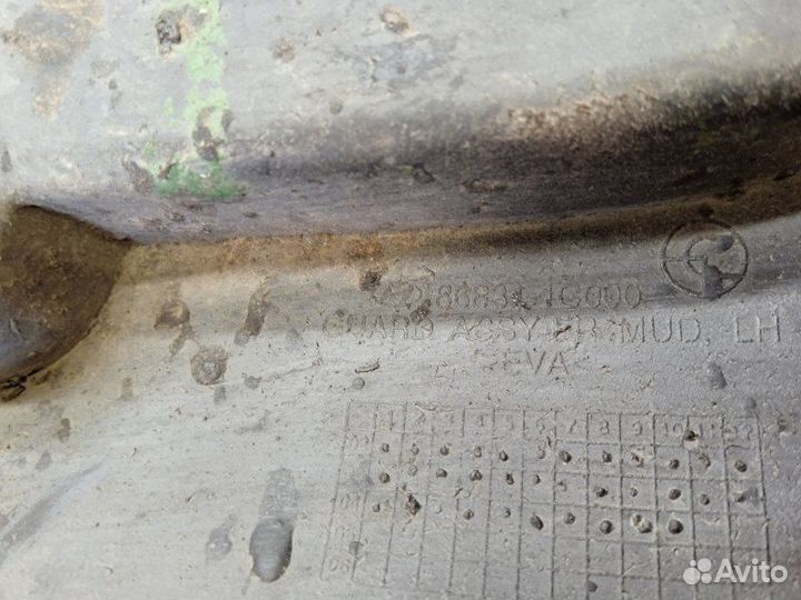 Брызговик передний левый Hyundai Getz 1.3 2004