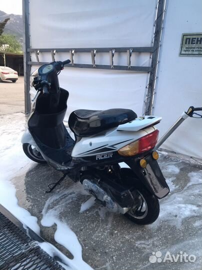 Скутер Racer Meteor rc50