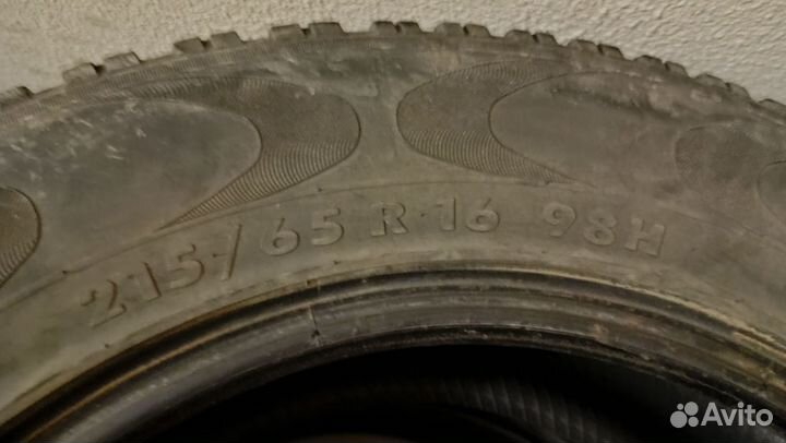 Accelera 651 2.25/4.5 R16