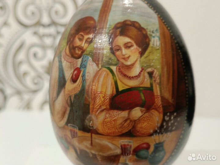 Яйцо расписное Миниатюра Пасхальная трапеза