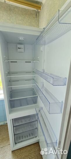 Холодильник Beko cnmv5310KC0W продам