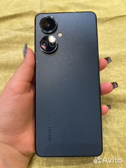 Продам телефон