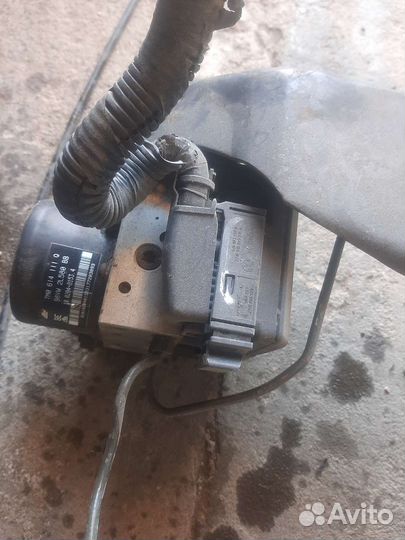 Блок ABS Volkswagen Sharan 1 Ford Galaxy