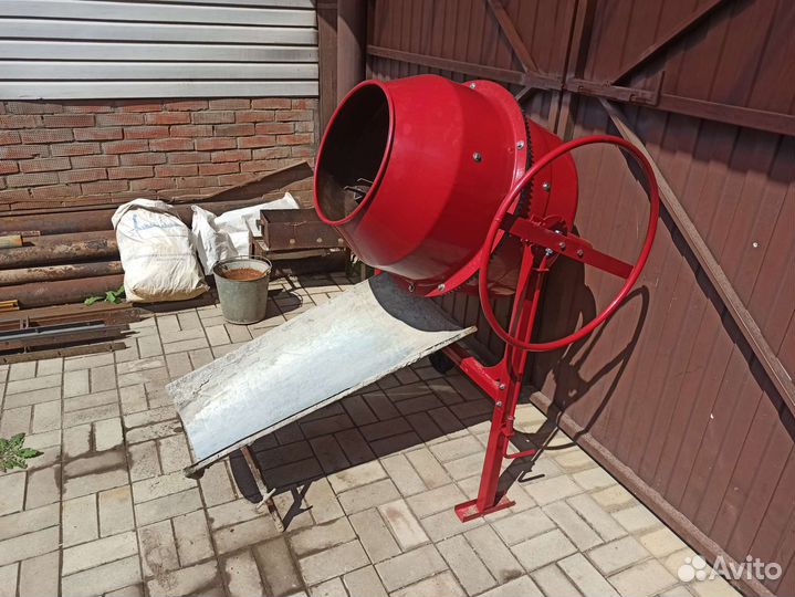 Бетономешалка аренда, лоток