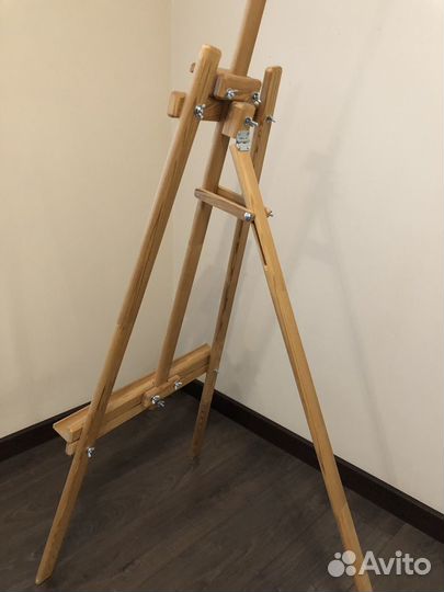 Мольберт художественный