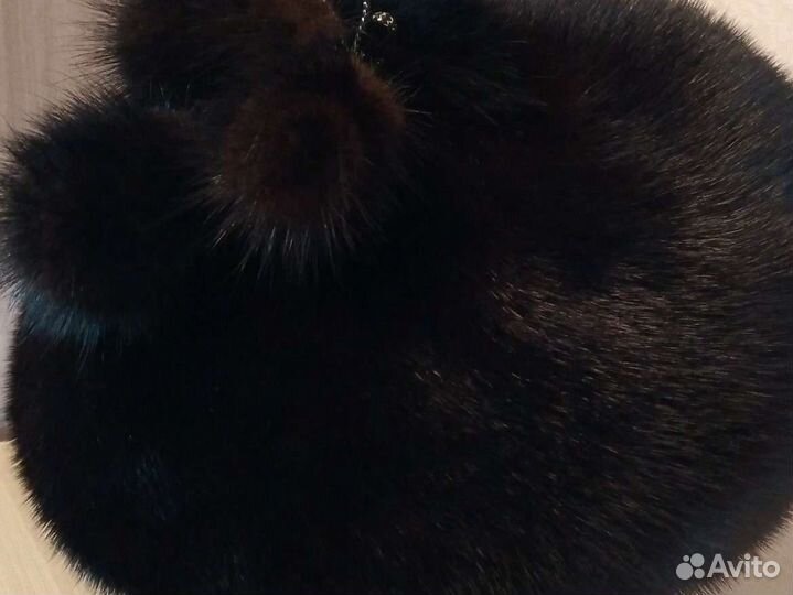 Берет женский меховой