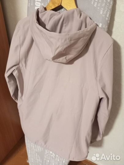 Ветровка женская 50