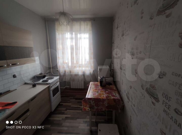 2-к. квартира, 40 м², 2/3 эт.