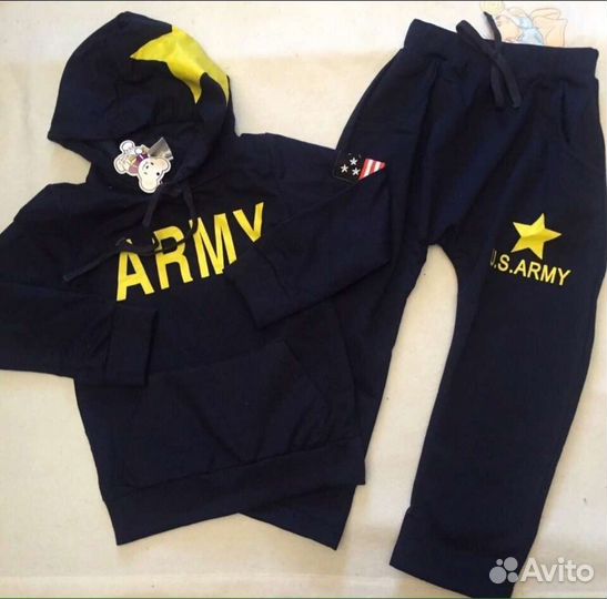 Костюм спортивный