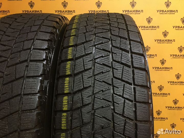 Bridgestone Blizzak DM-V1 215/65 R16 98R