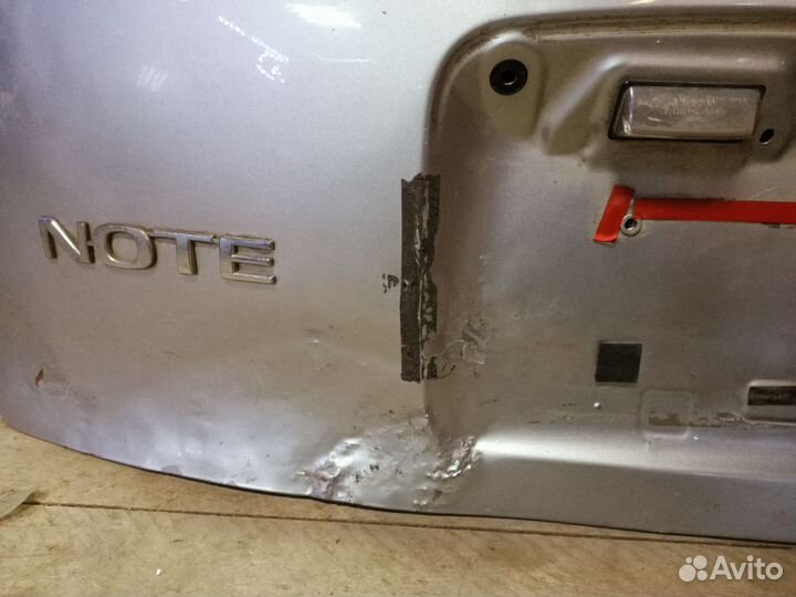 Дверь задняя багажника Nissan note e11