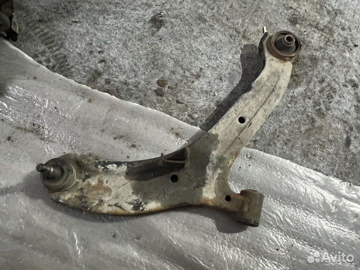 Рычаг передний Hyundai Accent