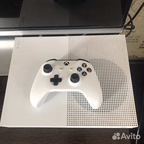 Xbox One s 1tb с дисководом купить в Саранске | Электроника | Авито