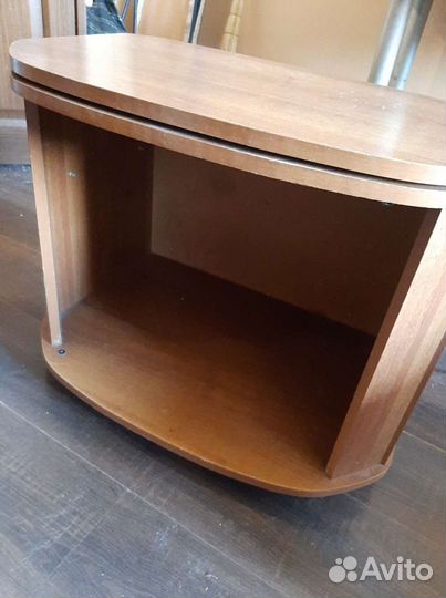 Тумба под телевизор