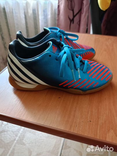 Бутсы adidas predator 33 размер