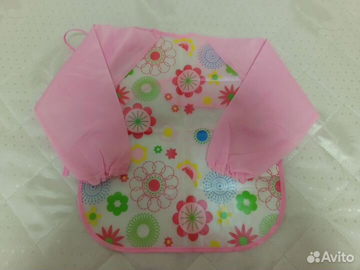 Слюнавчик нагрудник фартук с рукавами новый