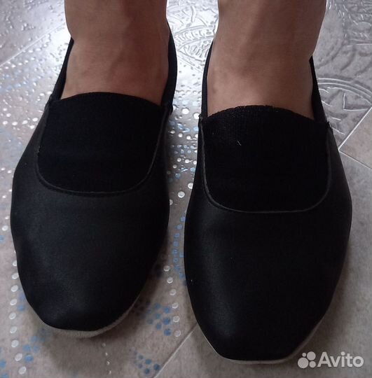 Чешки черные