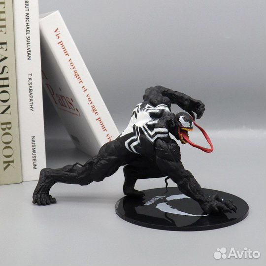 Фигурка venom