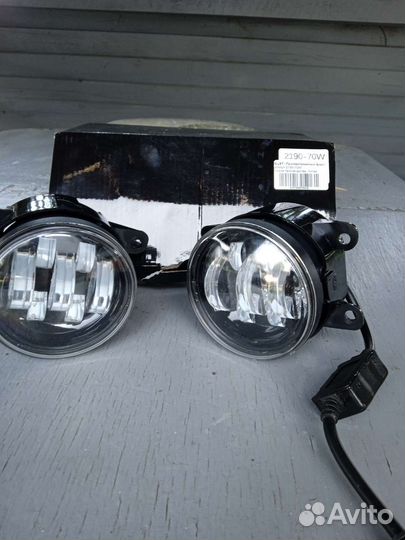 Продам светодиодные птф 70w комплект