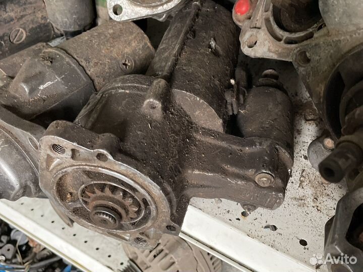 Стартер на Ниссан тд 23 сд 17