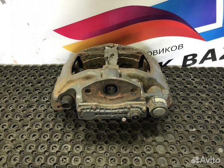 Суппорт передний правый Daf XF105