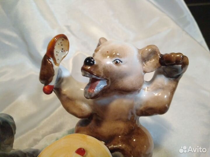 Чернильница фарфоровая «Медвежата - сладкоежки»