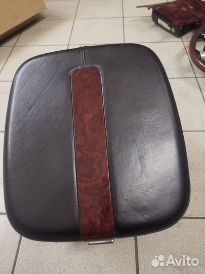 Подлокотник Cadillac Escalade gmt 900