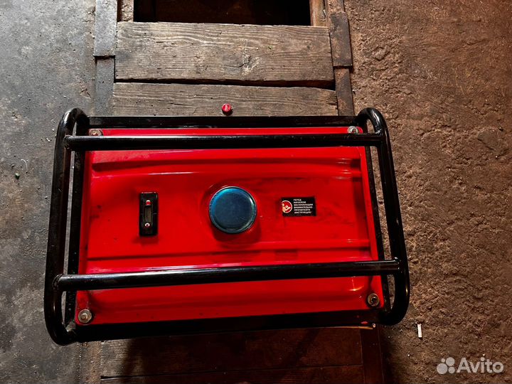 Генератор бензиновый