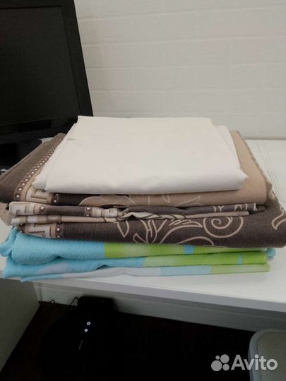 Постельтное белье 2 комплекта пакетом