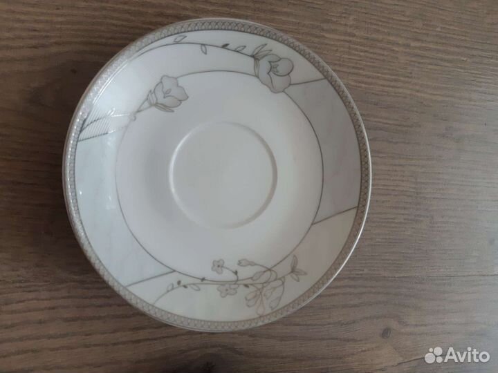 Сервиз чайный посуда кружки блюдца