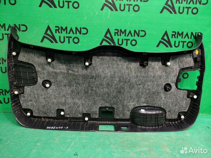 Обшивка двери багажника Kia Sorento 3 prime
