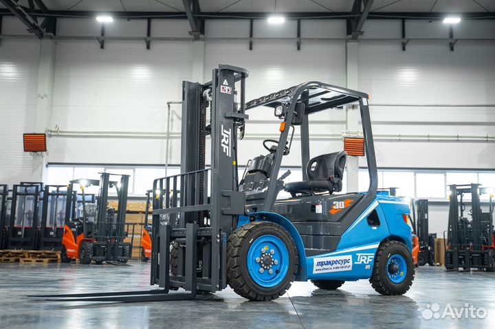 Вилочный погрузчик TRF D30-3i, 2023