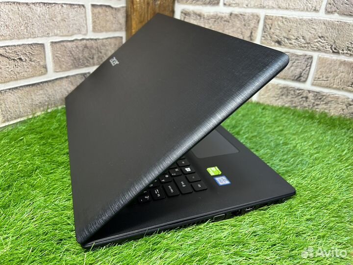 Огромный 17-ка Acer i3-6006U/GF920M/8/SSD240